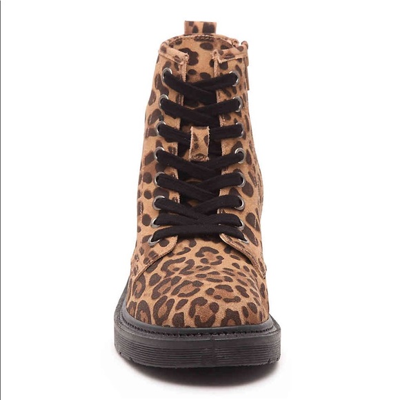 Steve Madden Shoes - STEVE MADDEN Suede Leopard Combat Boots Sz7.5 🎄HP